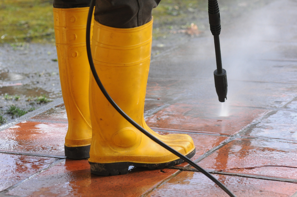 Can a Pressure Washer Remove Paint from Concrete?